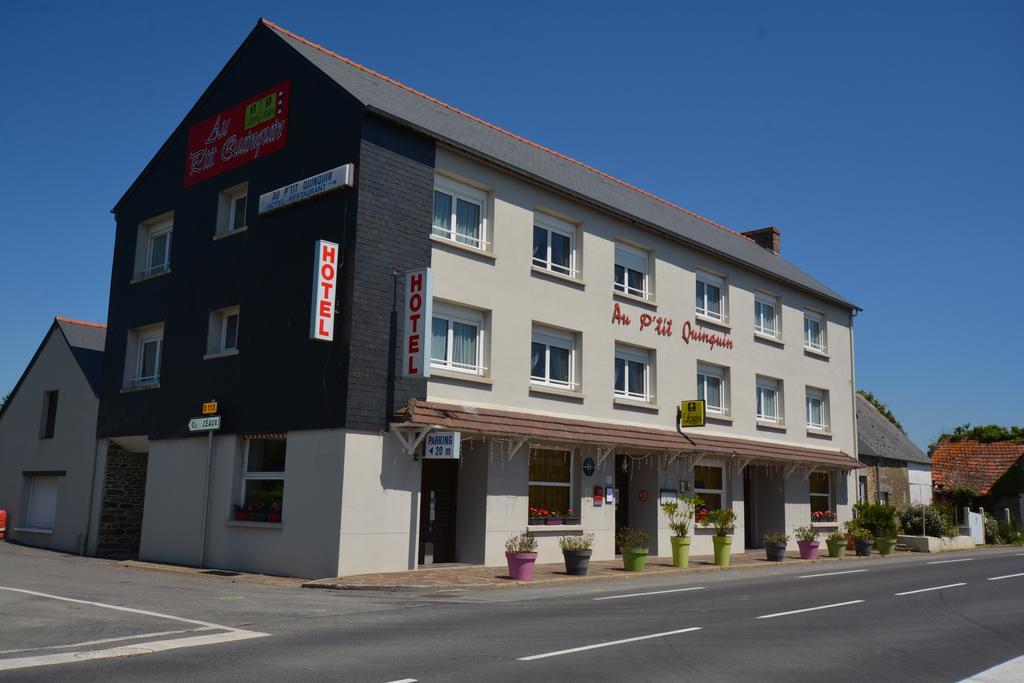 Au P'Tit Quinquin Hotell Le Val-Saint-Père Exteriör bild