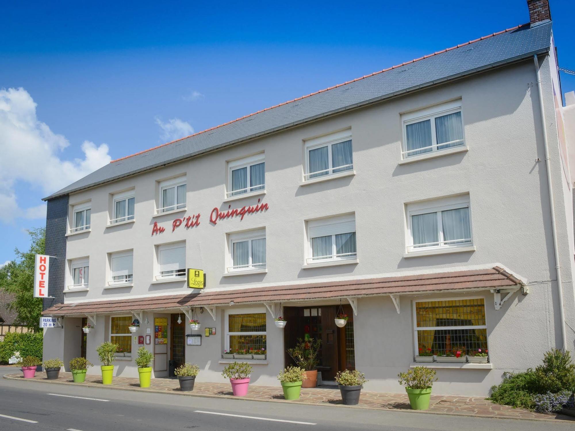 Au P'Tit Quinquin Hotell Le Val-Saint-Père Exteriör bild